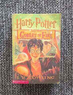 Harry Potter and the Goblet of Fire by J.K. Rowling (Scholastic Paperback)
